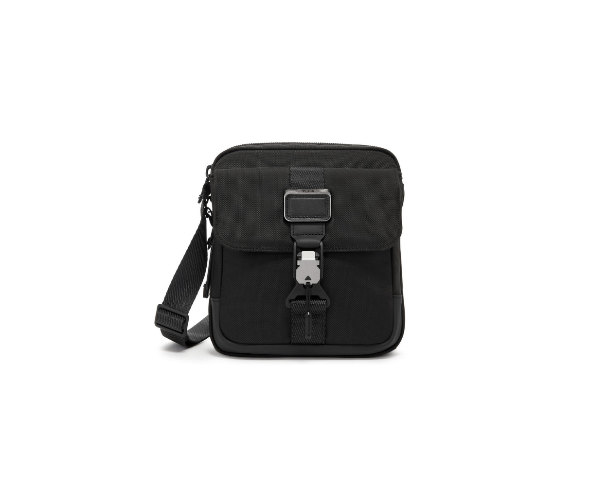 London Harness | Explore the TUMI Alpha Bravo Junior Crossbody